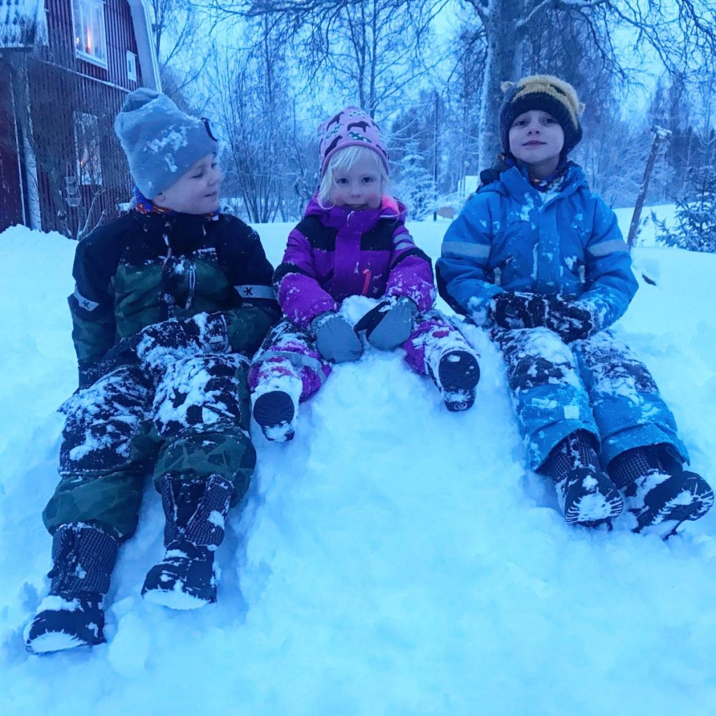 492BA516-E907-4B17-9269-6BD2C4B4599D